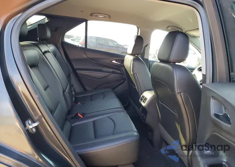 2018 Chevrolet Equinox Premier z USA, uszkodzony, nr VIN 2GNAXMEV0J6127343